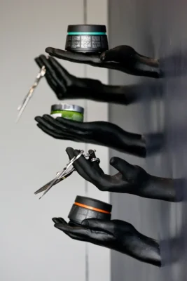 Cutting Edge Unisex Hair Salon