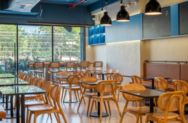 Poptos Cafe