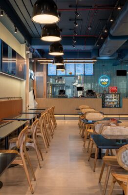 Poptos Cafe