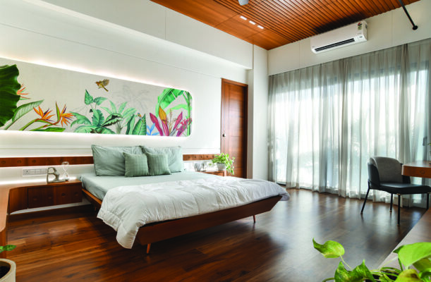 Vihav CBD Showflat